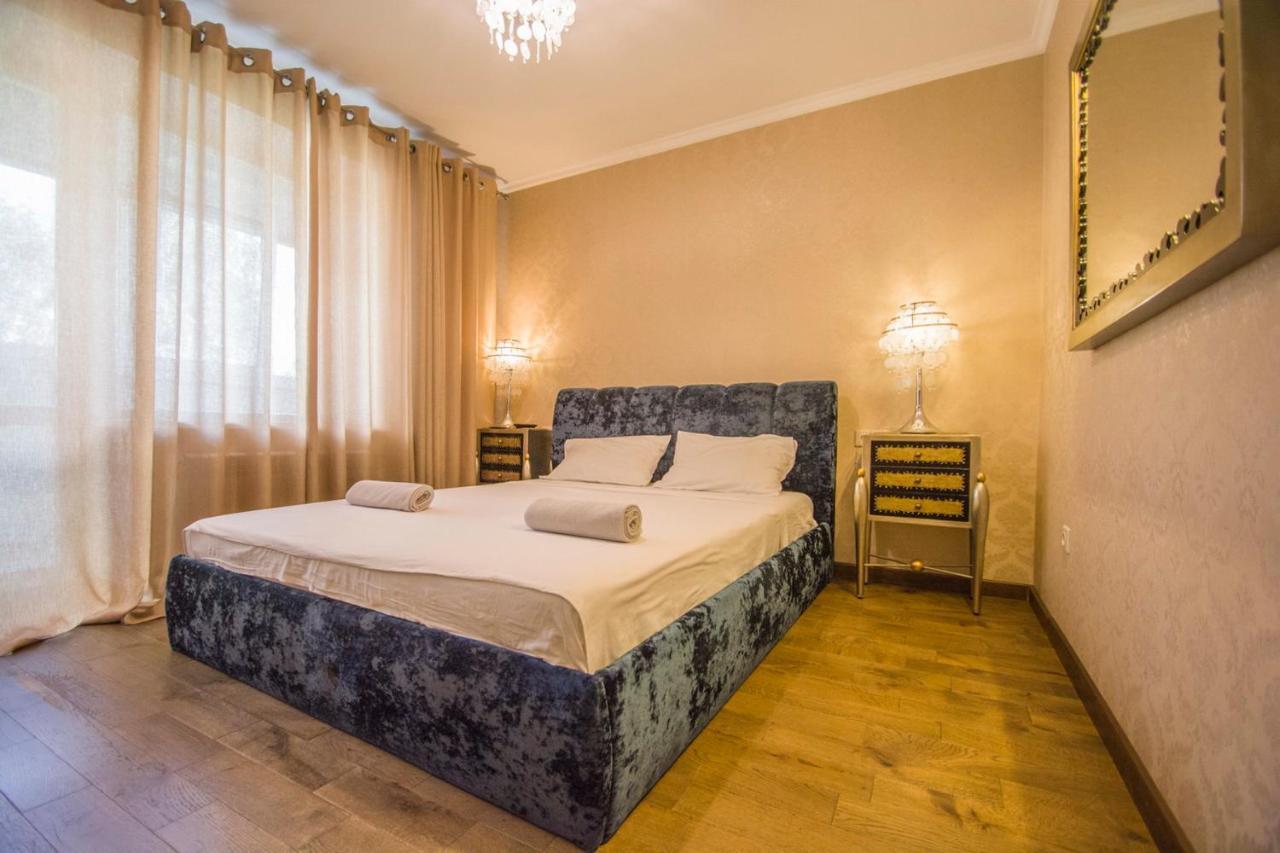 Apartamento Irent.By Minsk Exterior foto