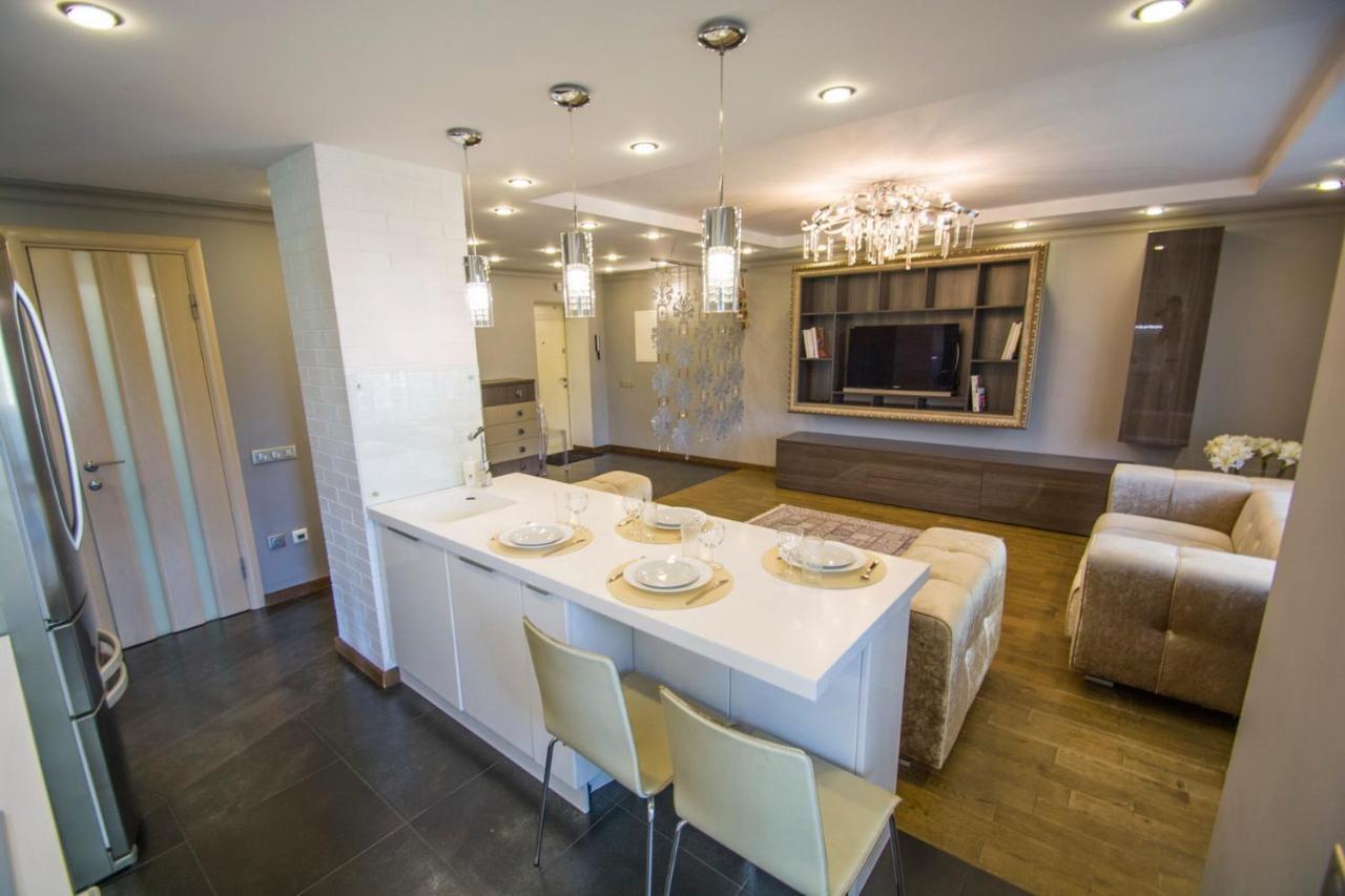 Apartamento Irent.By Minsk Exterior foto